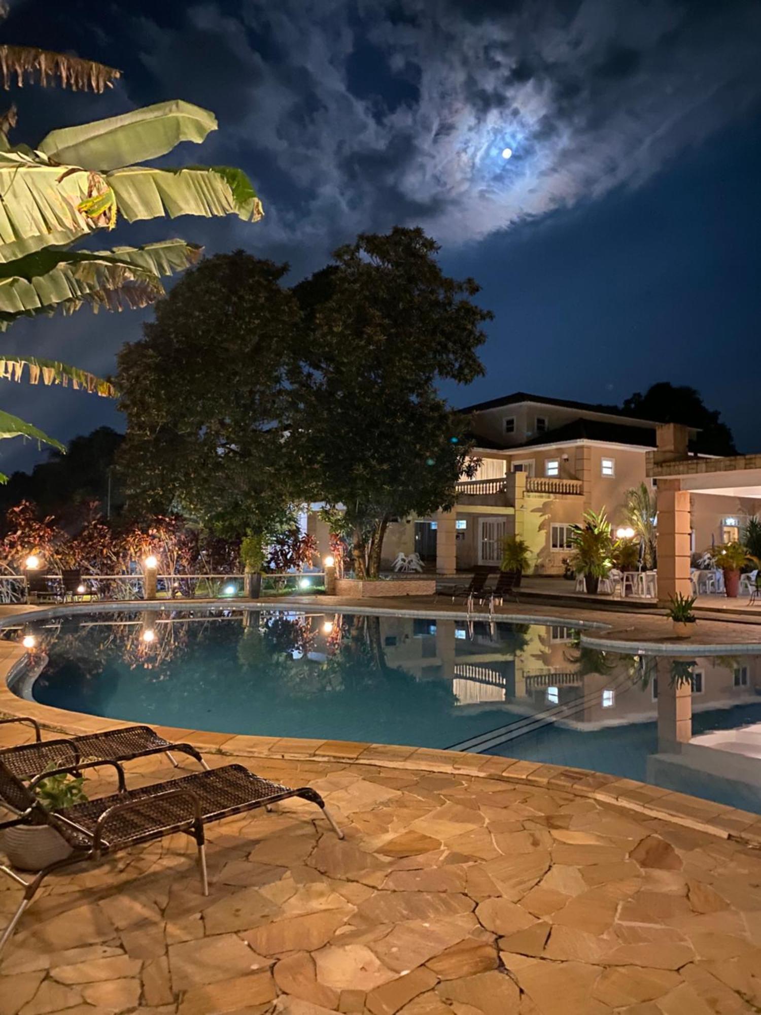Hotel La Ponsa Itatiaia Ітатіая Екстер'єр фото