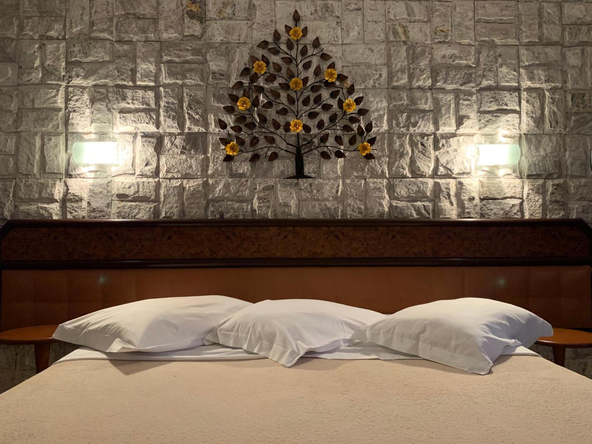 Hotel La Ponsa Itatiaia Ітатіая Екстер'єр фото