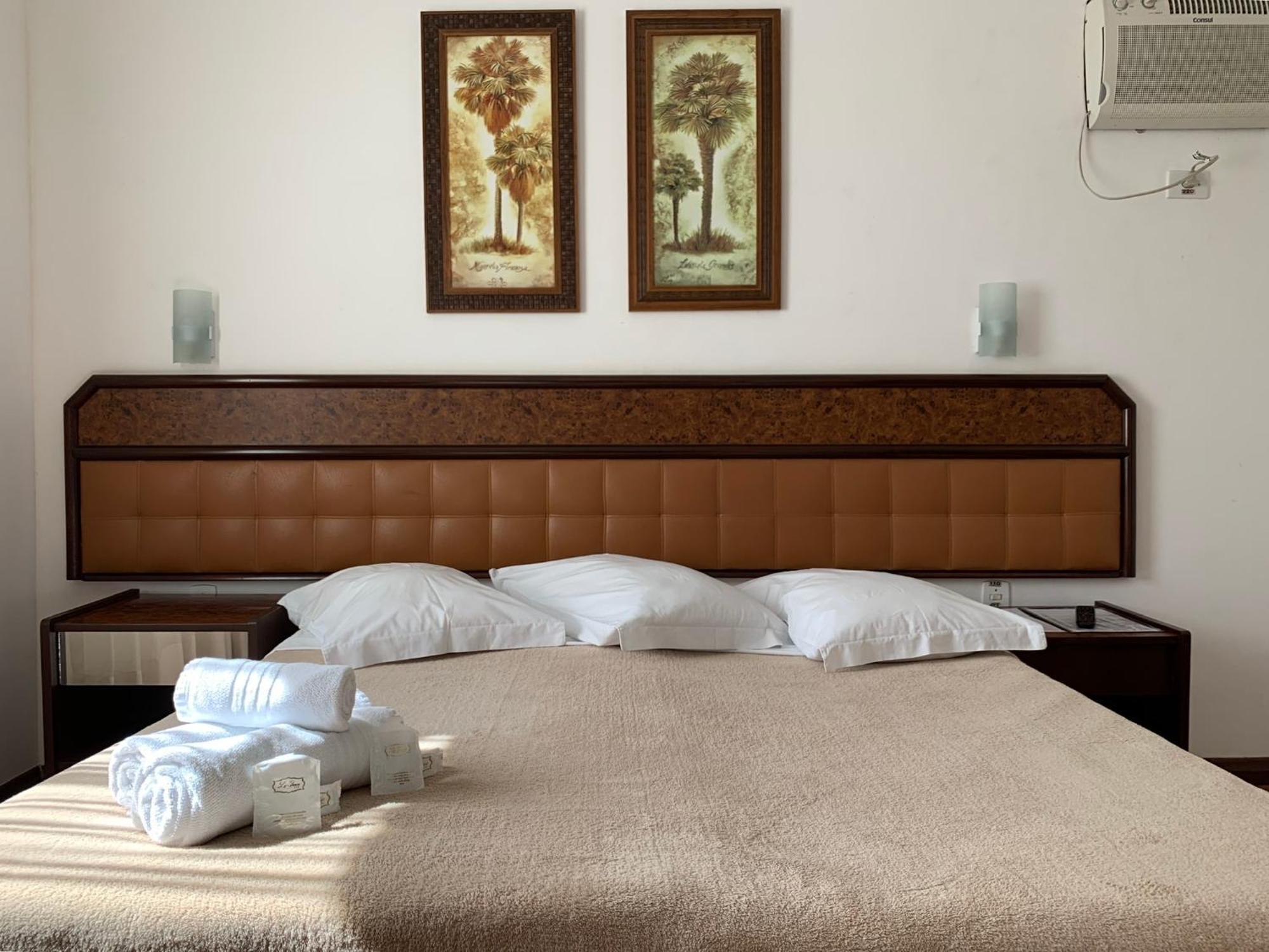 Hotel La Ponsa Itatiaia Ітатіая Екстер'єр фото