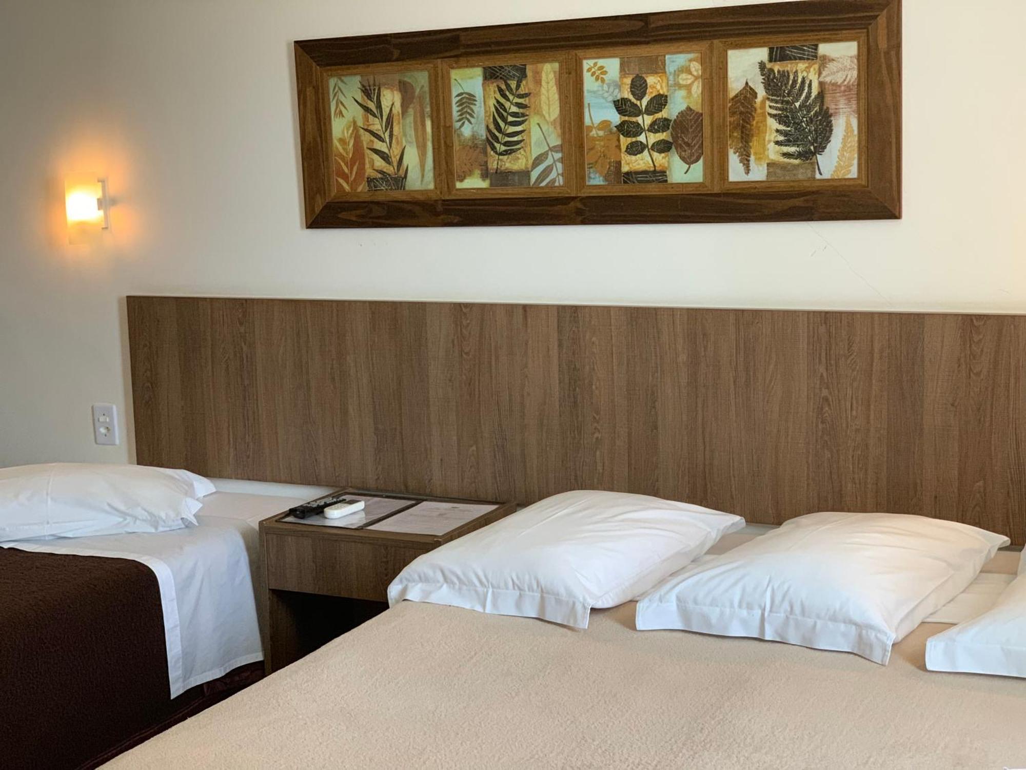 Hotel La Ponsa Itatiaia Ітатіая Екстер'єр фото